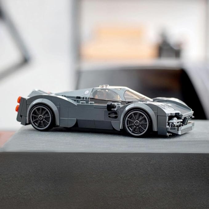 76915 PAGANI UTOPIA