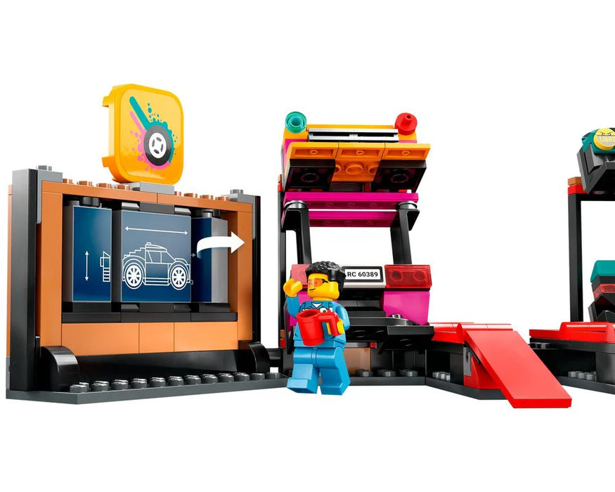 CUSTOM CAR GARAGE