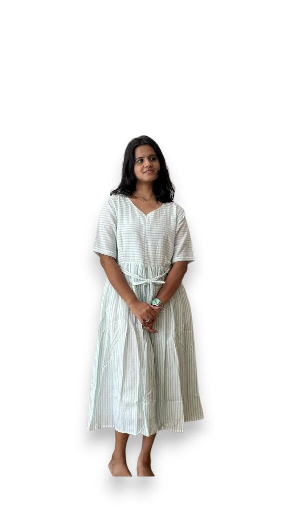 MATERNITY GREEN