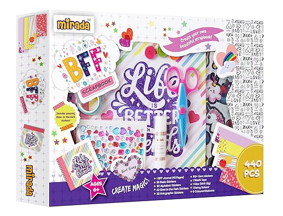 MAC2010-BFF SCRAP BOOK NEW