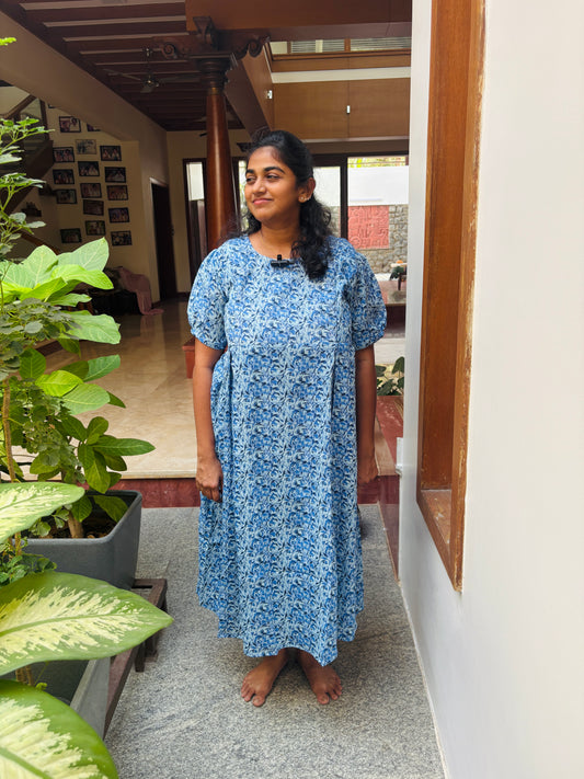 BLUE MAXI