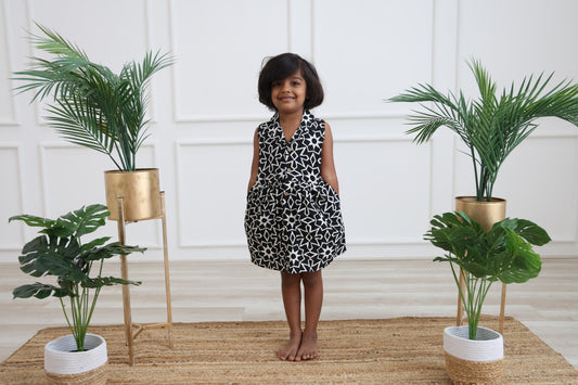 TIINY-BLACK ABS COLLAR